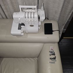 The Baby Lock Eclipse DX (model BLE1DX-2)