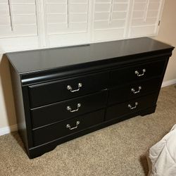 Black  1 Dresser 