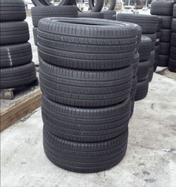 285 45 22 Pirelli Scorpion Set of 4 Used