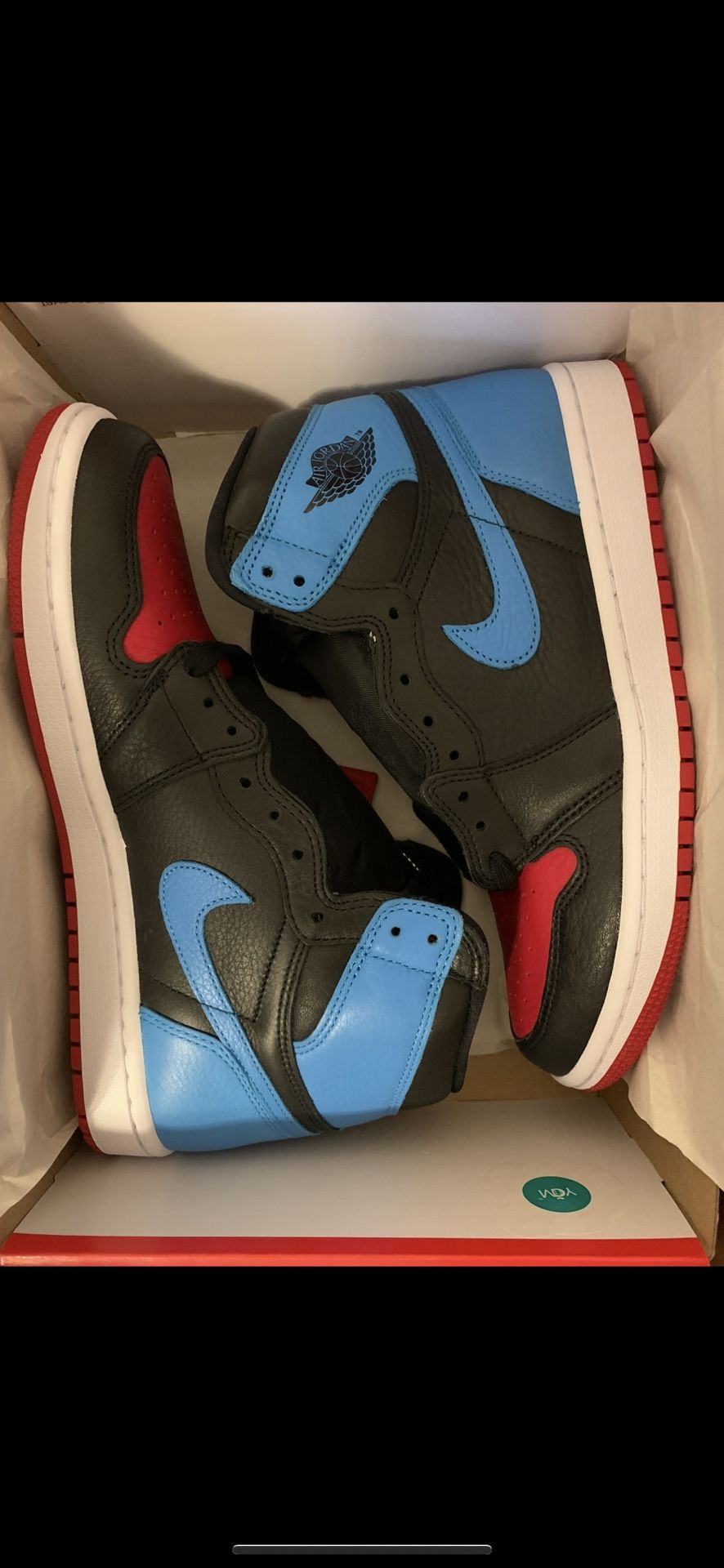 DS NEW JORDAN 1 UNC TO CHI SIZE 8.5 & 9.5