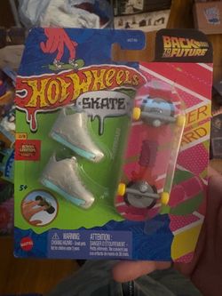 Back to the future finger board hot wheels
