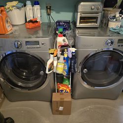 Electrolux washer And Dryer