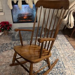 Great Condition Rocking Chair 