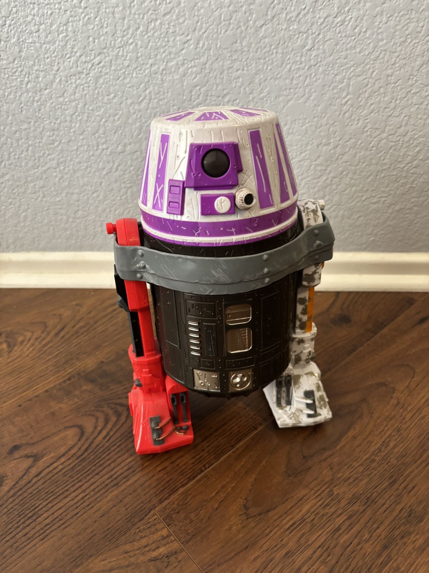Droid Popcorn Bucket