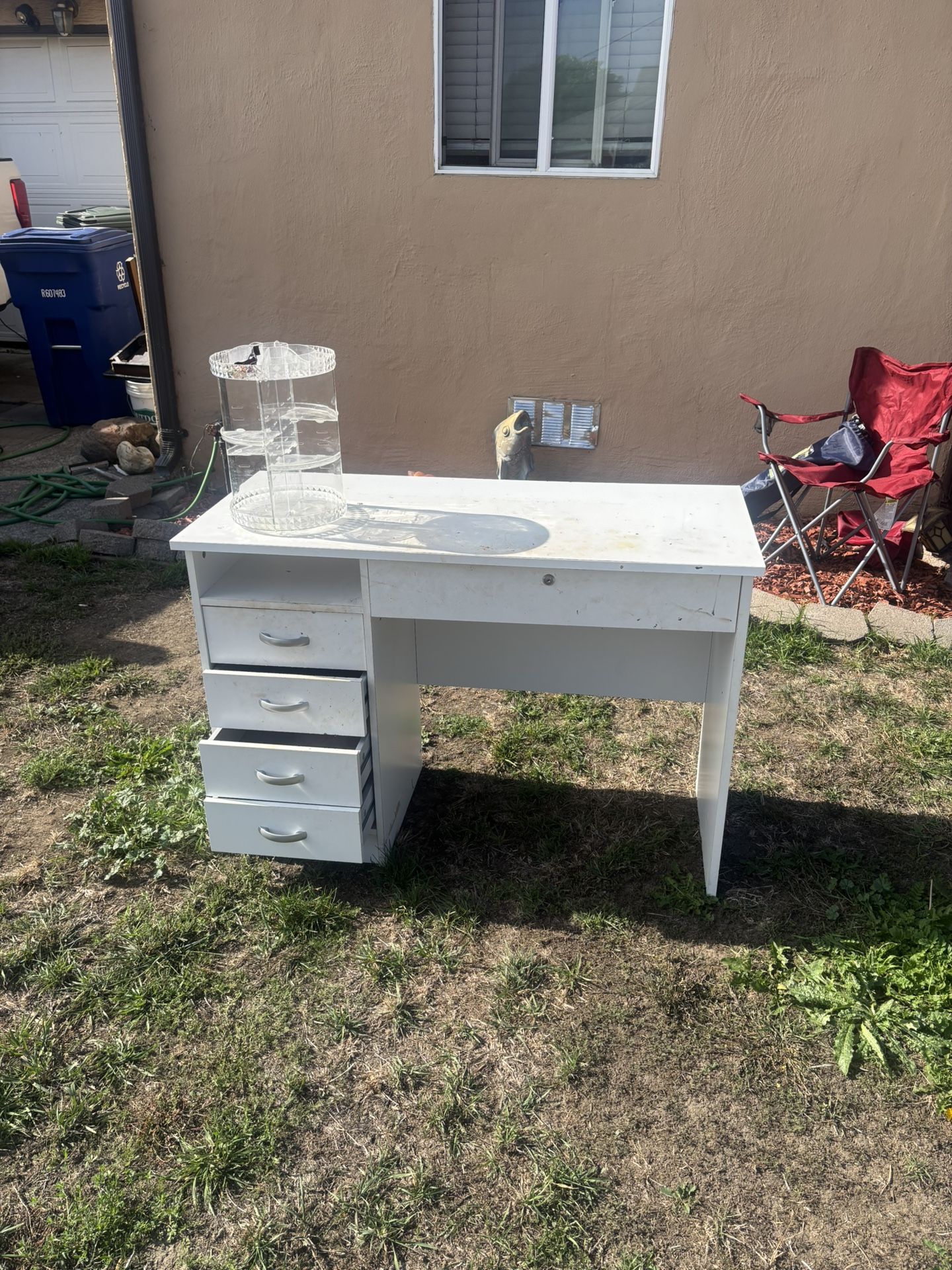 Free Dresser
