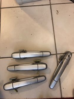 is300 silver door handles