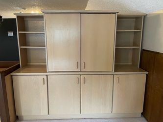 Entertainment Center - Free