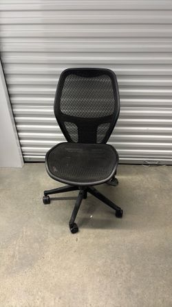 Mesh Office Chair – Rolling Desk Chair w/ Adjustable Height