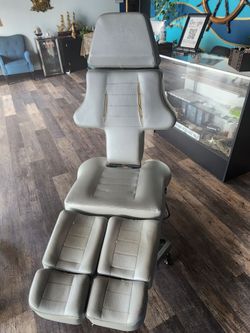 Message/Tattoo Chair