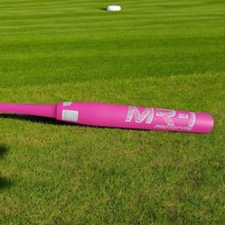 Juno Athletics MR-1 UTH-33 27oz with a Balanced Usssa Bat