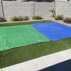 Two 8‘ x 10‘ tarps