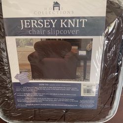 CHAIR SLIPCOVER CHECK OUT MY PROFILE FOR MORE GREAT ITEMS 