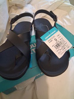 Reef horizon  toe loop  sandals size women's  9