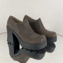 LOWER EAST SIDE Vintage Y2K Brown Faux Leather Chunky Platform Heeled Ankle Boot