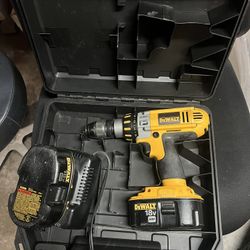 Dewalt Hand Drill 18v