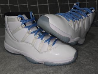Jordan 11 'Legend Blue'    size 10.5