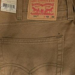 Levis( 501)  (541) (505) 44x34 -46×34-48×34