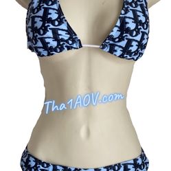 Cute denim blue colors bikini. Did size medium to large.