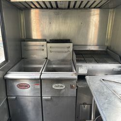 FOOD TRAILER FOR SALE 