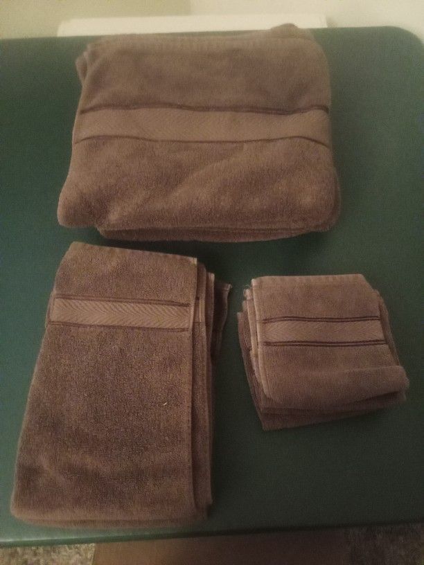Chocolate Brown Towel Set Bath Towel Sz 41"X28   Cash 