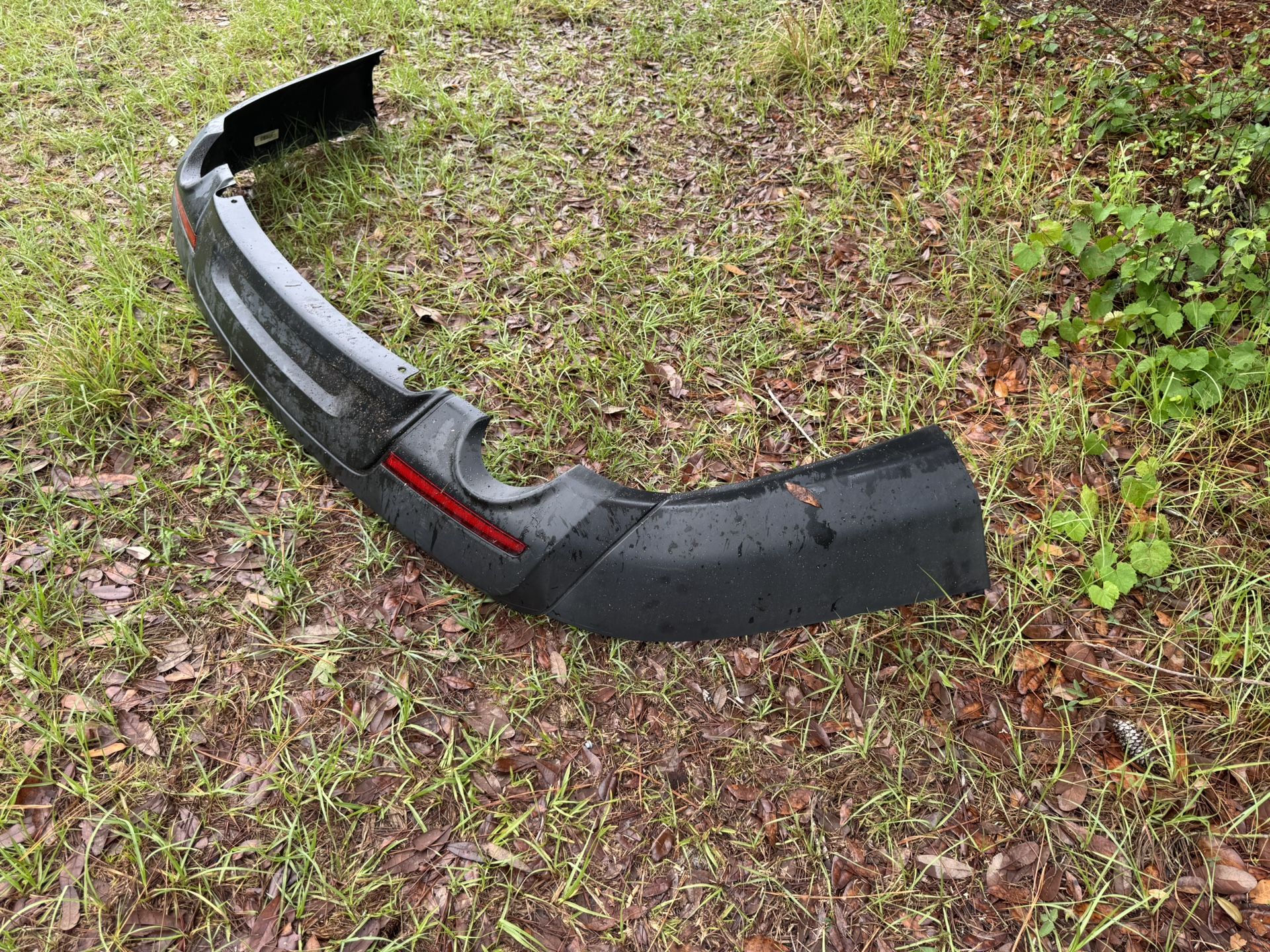 2011 2015 FORD EXPLORER REAR LOWER BUMPER COVER with out sensor