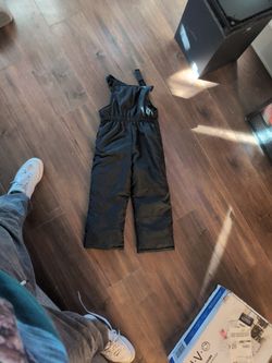 Kids Size 5 - 6 Snow Bibs / Pants - Snow Suit