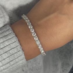 5MM MOISSANITE TENNIS BRACELET 7.5INCH