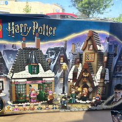 LEGO Harry Potter Hogsmeade Village Visit House Set 76388 g