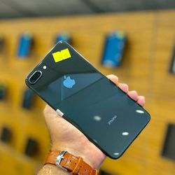iPhone 8 Plus 64GB Unlocked 