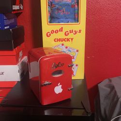 Mini Fridge 