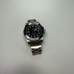 Sub men’s watch