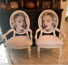 Pair of Marilyn Monroe chairs