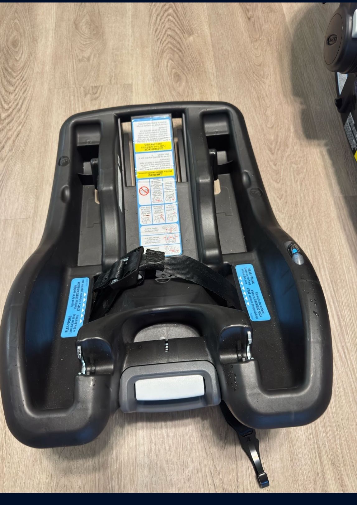 Car Seat And Stroller With Free Gift of Small Foldable Storeler