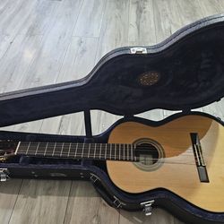 Acoustic guitar cordoba solista