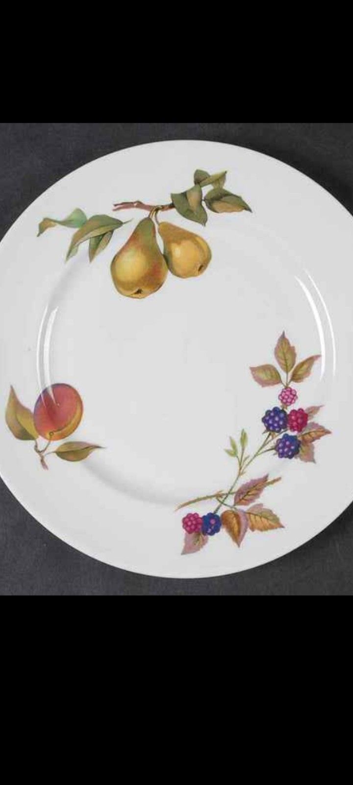 Royal Worcester Evesham Gold 8 1/4" Salad Plates 1961 Made In England Discontinued