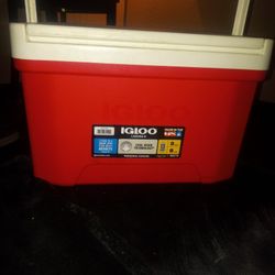 Igloo Laguna 9, Brand New!! Personal Cooler