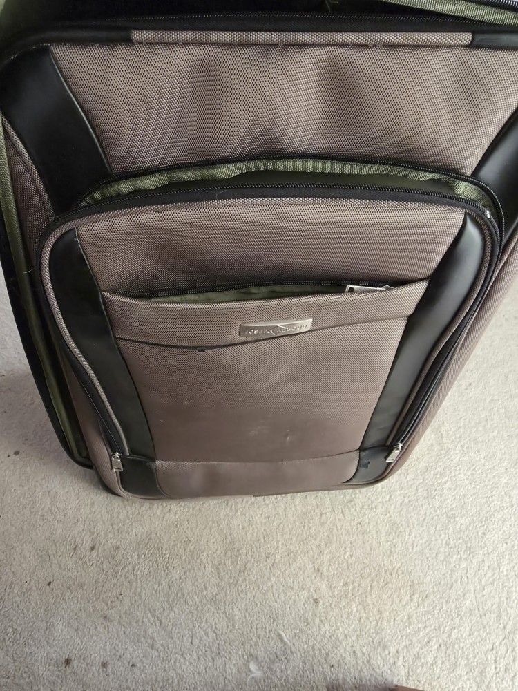 Joseph Abboud Suitcase & Carry-on Luggage