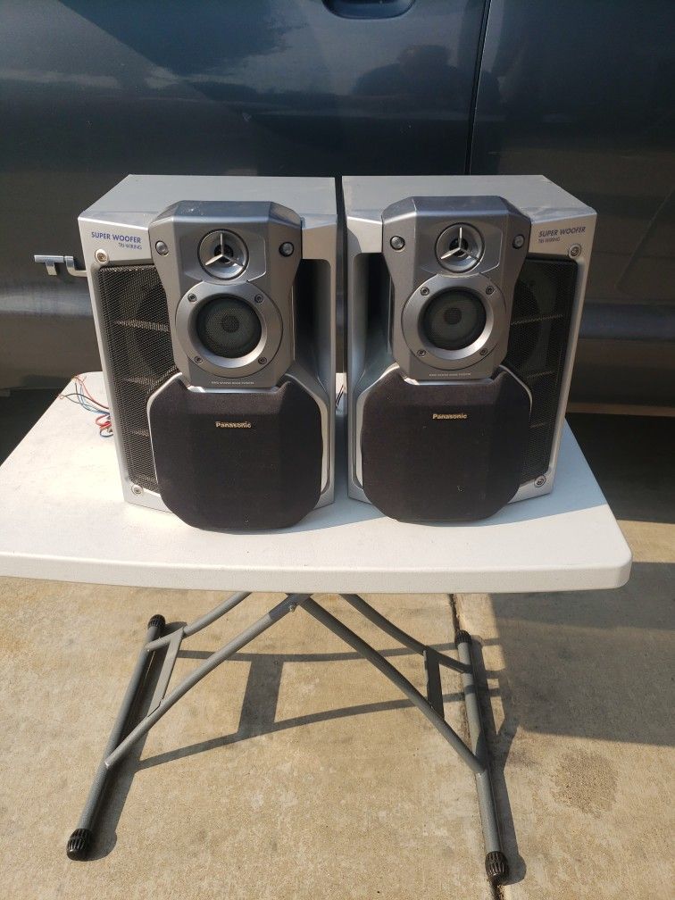 Panasonic Speakers With Super Woofer Three-way Wire Connection for