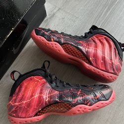 Nike Air Foamposite Stranger Things Size 10.5