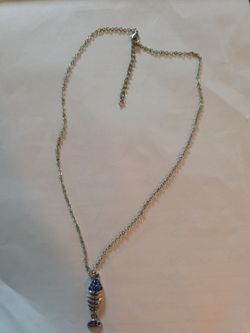Fishbone necklace