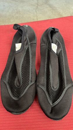 Water shoes