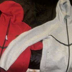 Nike techs for sale