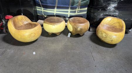 2 Wooden Solid Chairs 2 Wooden Solid Tables