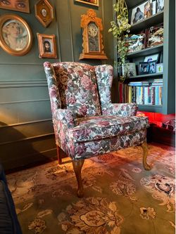 Rose wingback lounge chair