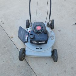 Craftsman Lawnmower 