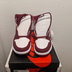 Jordan 1 Bordeaux