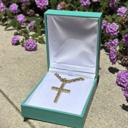 14K Gold Rope Chain & 18K Diamond Cross Pendant