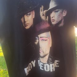Boy George Men Size Medium tshirt