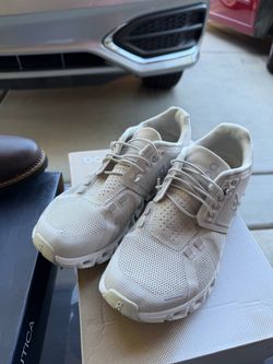 On Cloud 5 Running Shoes