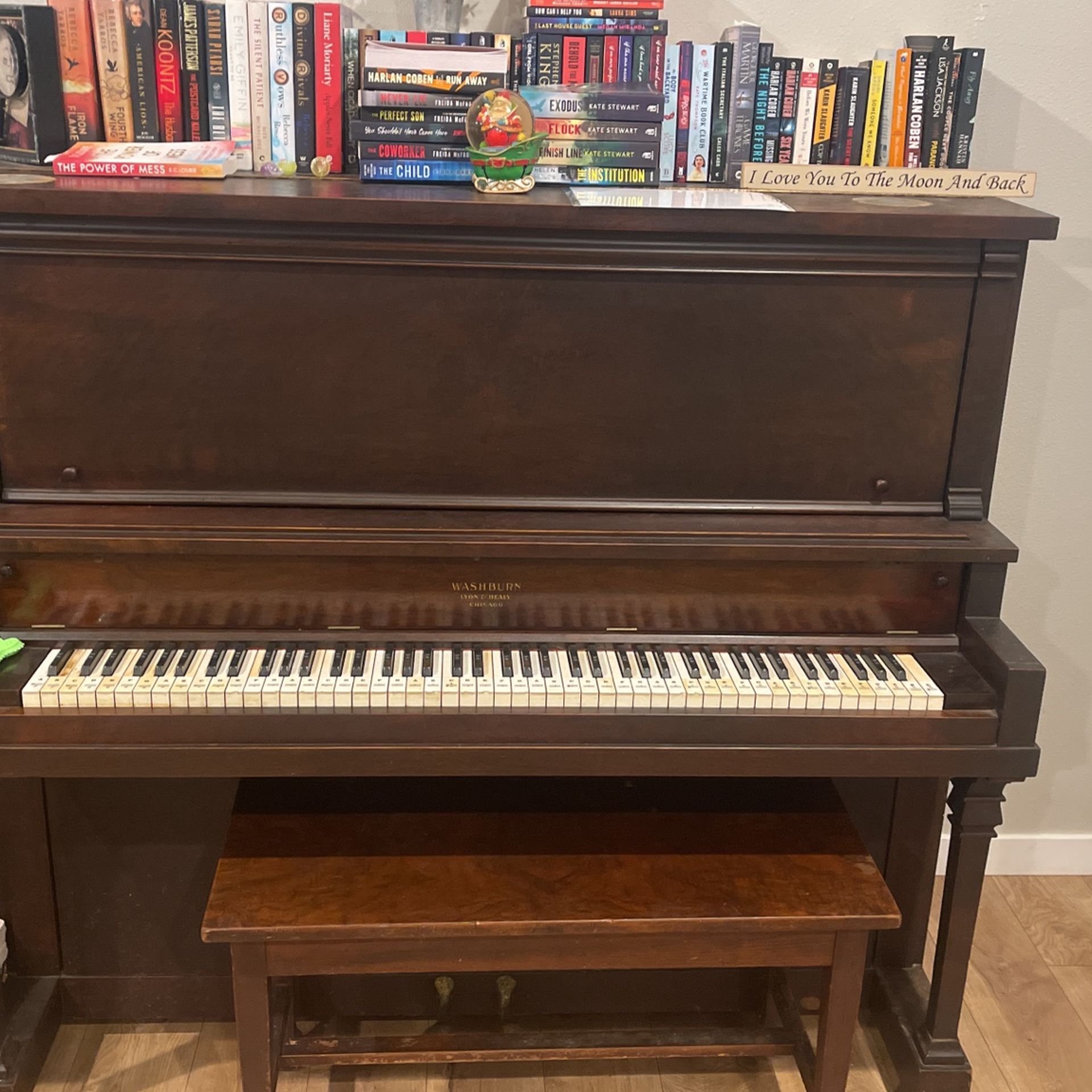 Piano  1910 